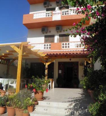 Kalamaki Apartamento | Galaxias Studios