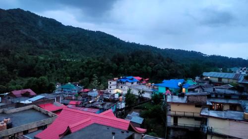 Banikhet Casa | Galaxy Inn Homestay