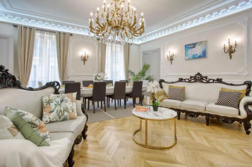Chaussee-d'Antin Apartamento | Galeries LaFayette - 7 bedrooms - lift - aircon