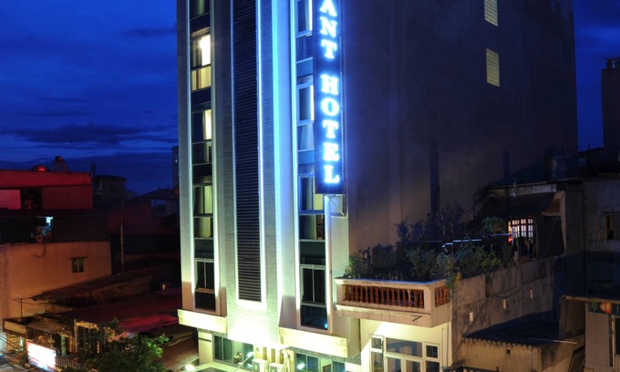 Hai Ba Trung Hotel | Gallant Hotel