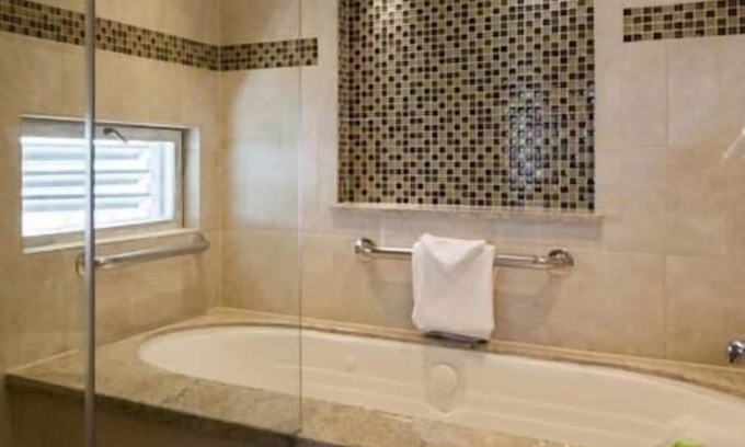 Key West Complejo | Galleon Resort, Pool, Hot Tub, In Town, Pool, Marina