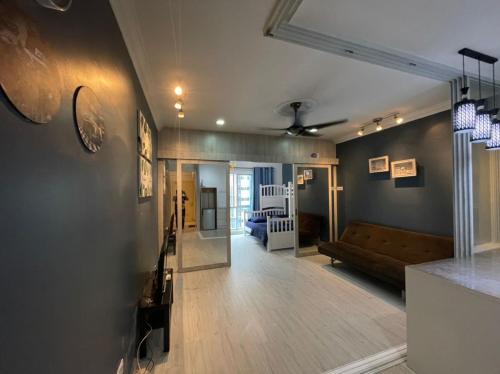 Seri Kembangan Apartamento | Galleria Equine Park - Studio Facing pool