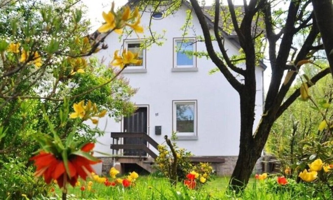 Oberkotzau Casa | Gallery Cottage - Holiday home near Untreusee, for up to 5 people, (90sqm)