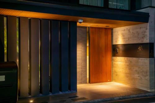 Karasuma Apartamento | gallery hotel KAGUYA