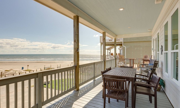 Spanish Grant Casa | Galveston Home w/ Outdoor Shower: Steps to Beach!