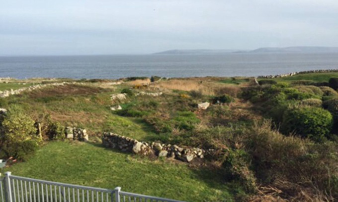 Galway Casa | GALWAY BARNA DIRECT ATLANTIC OCEANFRONT 4 BED 8P WALK TRO OUR GARDEN TO OCEAN.
