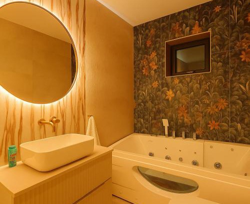 Roscoe Casa | Galway Paradisus