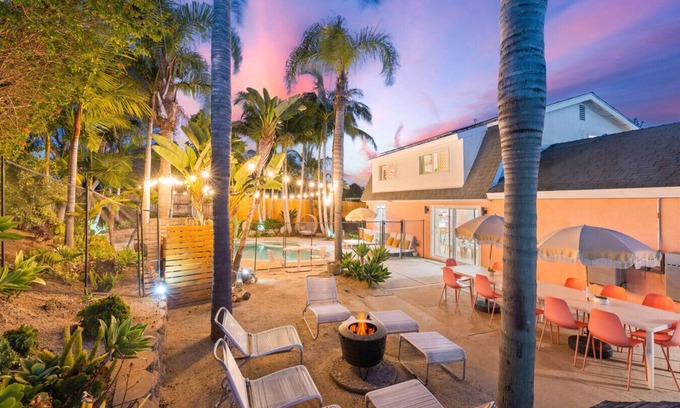 Fire Mountain Casa | Game Lover’s Paradise: Pool, Hot Tub & Arcade