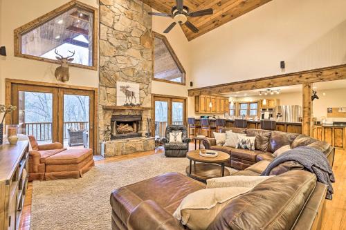 Elk Park Casa | Game Room and Fire Pit Spacious Elk Park Lodge!