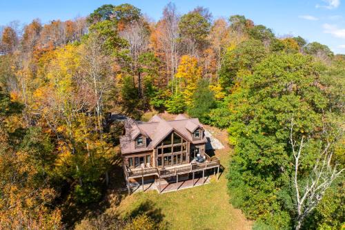 Mace Casa | Game Room, Deck and Views Idyllic Slaty Fork Cabin