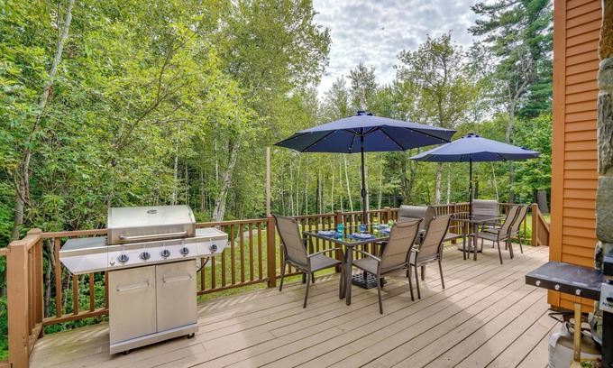 West Dover Casa | Game Room, Hot Tub! Year-Round Dover Retreat