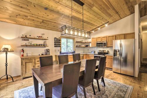 Truckee Casa | Game Room Mountain Chalet 5 Mi to Donner Lake
