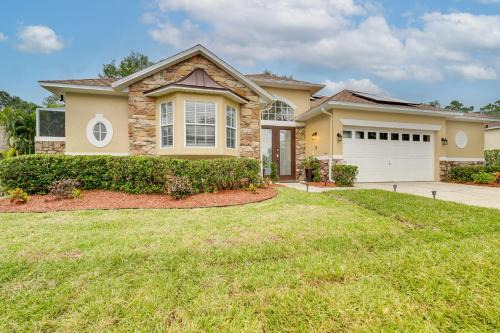 Haines City Casa | Game Room, Pool and Spa Disney Area Getaway!