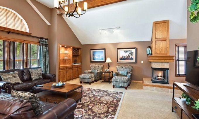 Prairie Point-Wildberry Casa | ⭐️ Game Room ⭐️ Steam Shower ⭐️Great Patio⭐️