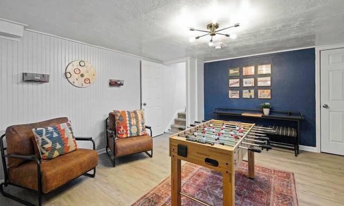 Tremonton Casa | Game Room, Tremonton Trail and Parks Nearby