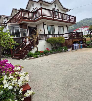 Ganghwa Casa | Ganghwa Sweet House Pension
