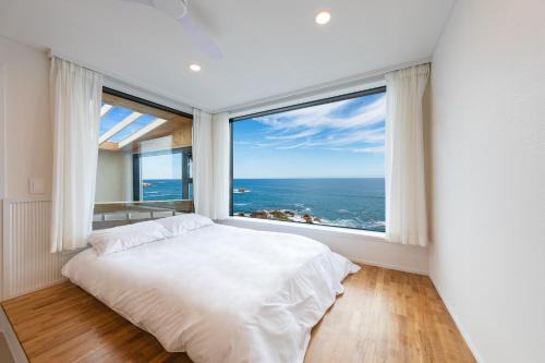 Jumunjin-eup Casa | Gangneung Hue Pension Ocean View, Spa, Couple