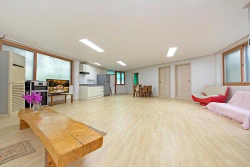 Gapyeong Casa | Gapyeong Gangbyeonmaru Pension