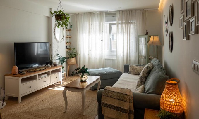 Santiago de Vigo Apartamento | Garcia Barbón 48 con Parking Gratis ツ Rias Baixas Rentals