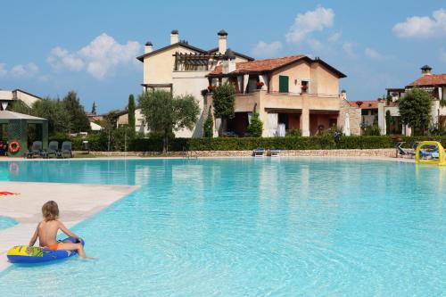San Benedetto di Lugana Complejo | Garda Resort Village