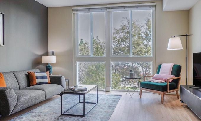 San Jose Apartamento | Garden Alameda 2BR w Gym Pool nr Caltrain SFO-195