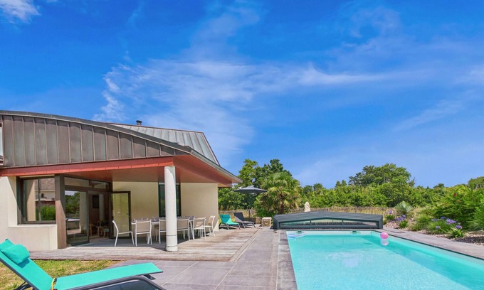 Fouesnant Chalet De Esquí | Jardin con piscina- 1km de la playa- Para 8