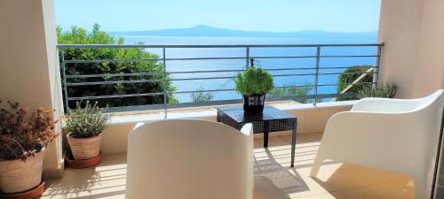 Diasella Apartamento | GARDEN APARTMENT 1 VERGA