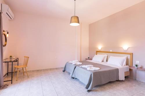 Ipsos Hotel | Garden Budget Rooms