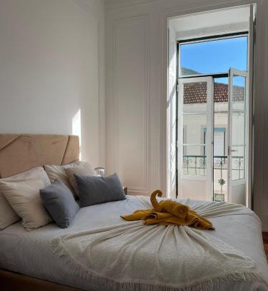 Santa Isabel Casa | Garden Campo de Ourique Guest House - Hostel