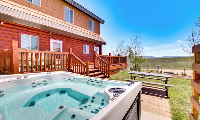 Sweetwater Cabina | Garden City Cabin ~ 6 Mi to Bear Lake State Park!