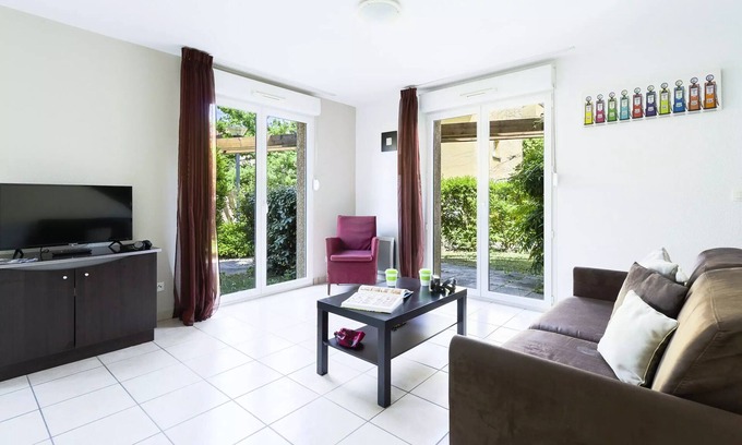 Marcy-l'Etoile Apartamento | Garden & City Lyon Residence - Marcy l'Etoile *** - 3 room Duplex 6 people