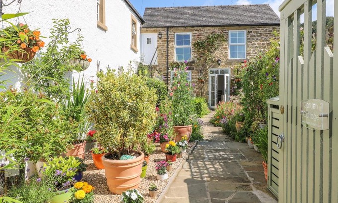 Eyam Casa | Garden Cottage
