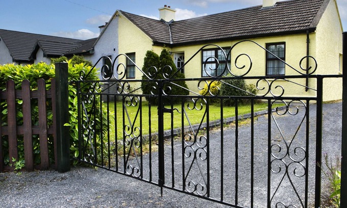 Clogheen Casa | Garden Cottage