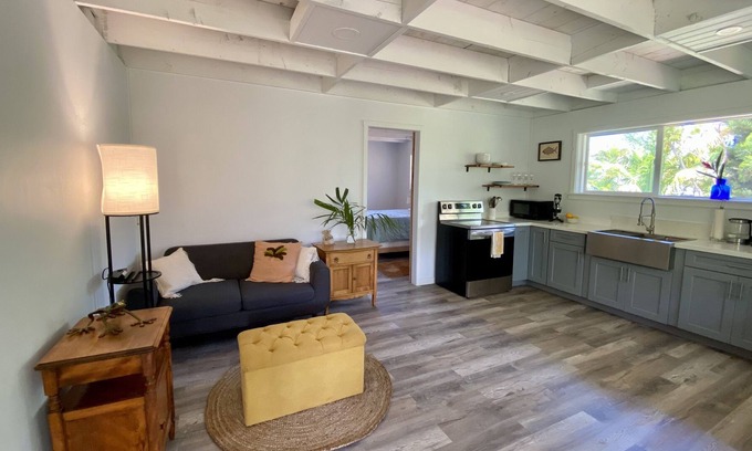 Pupukea Cabaña | Garden Cottage in Pupukea
