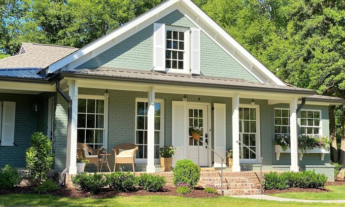 Franklin Casa | Recién renovado pintoresco Cottage Downtown Franklin Unidad A