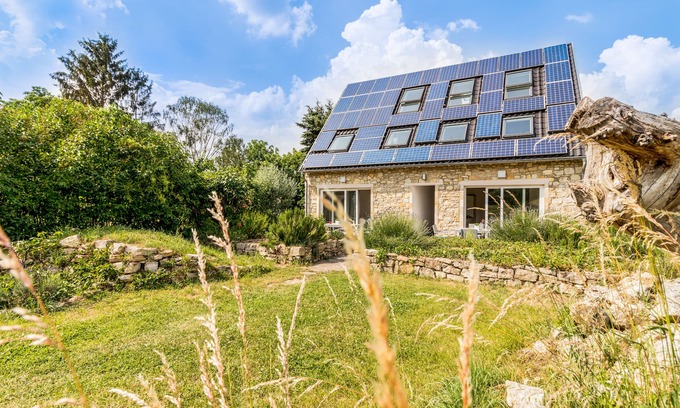Mainz Casa | Casa del jardín: Hermosa casa de vacaciones para hasta 14 personas, con un jardín en Mainz