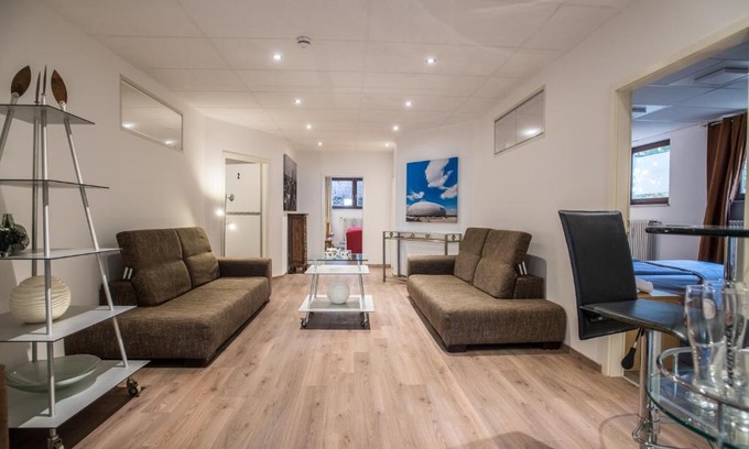 Trudering-Riem Casa | Garden House & East Park-Apartments