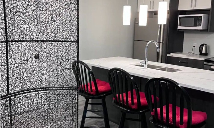 Citadel Casa | Garden private room with garden-view close LRT&UC,free parking