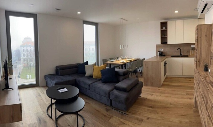 Ljubljana City Centre Apartamento | Garden Residence - Premium Alpine View Apartment