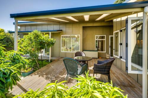 Marewa Casa | Garden Retreat - Napier Holiday Home
