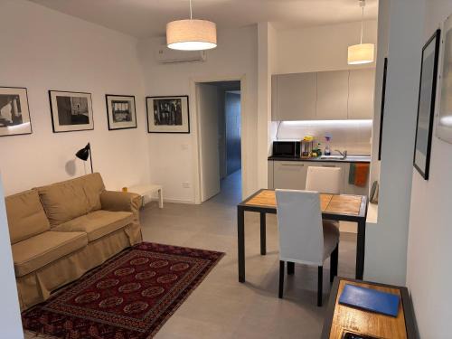 Isola del Bosco - Delle Corti Apartamento | Garden Roots - Carozzi Apartments