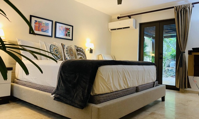 Naguabo Casa | Suite con Jardin cerca de la Playa y restaurantes!