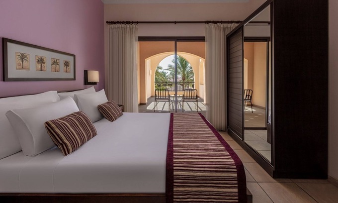 Makadi Bay Complejo | Garden View Comfort | 3 Rooms, Rooftop Pool, Games, Tennis & Free Shuttle