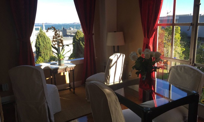 Fisherman's Wharf Apartamento | Jardín, Vista, Russian Hill / el muelle de pescadores Retiro
