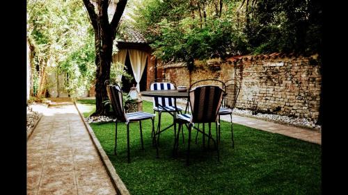 Cremona Casa | Garden Vittoria