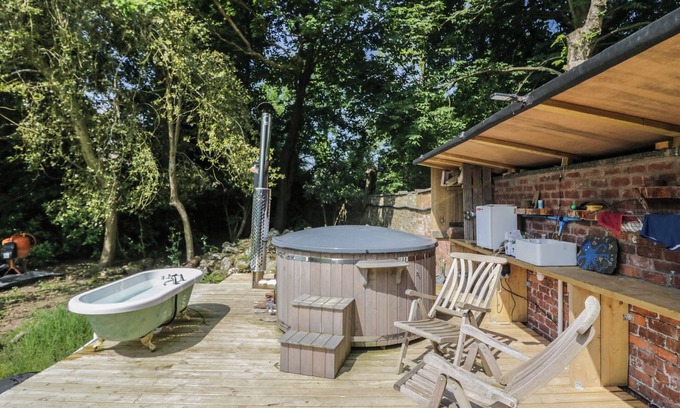 Bootle Cabaña | Gardeners Cottage