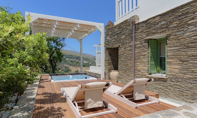 Andros Town Casa | Gardenia Suite by Casa Di Fiori Andros Suites