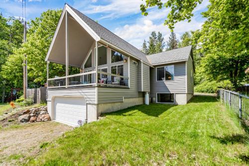 Sagle Casa | Garfield Bay View Home