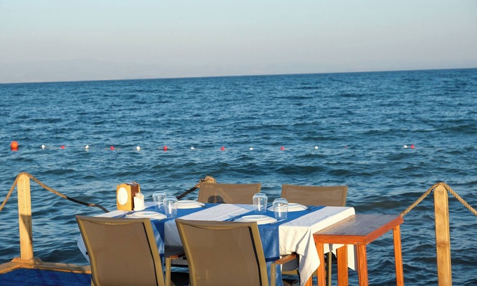 Kucukkuyu Cama Y Desayuno | Gargaron Beach Hotel