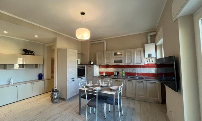 Intra Apartamento | GARIBALDI 46